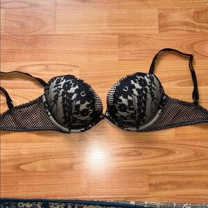 Victoria's Secret Black Lace Bra 32D
